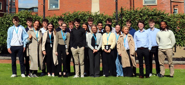 Placement FinTrU staff members in front of Meter House